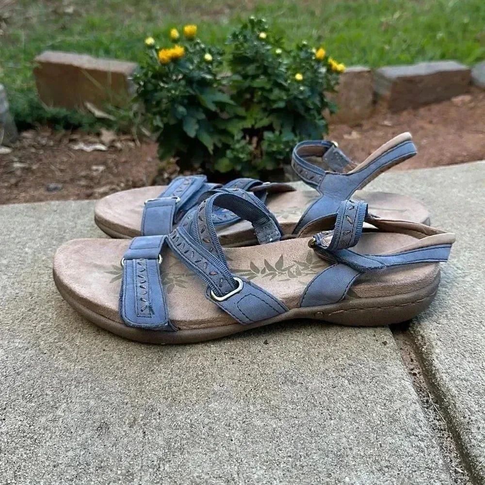 Easy Spirit Blue Strappy Comfort Sandals